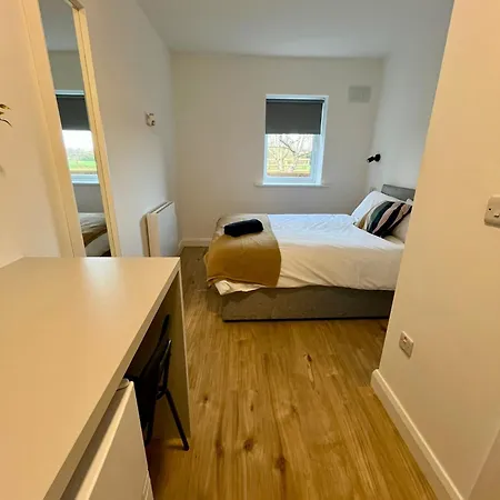 דירה 5 Bed Sleeps 5 Blackhall *