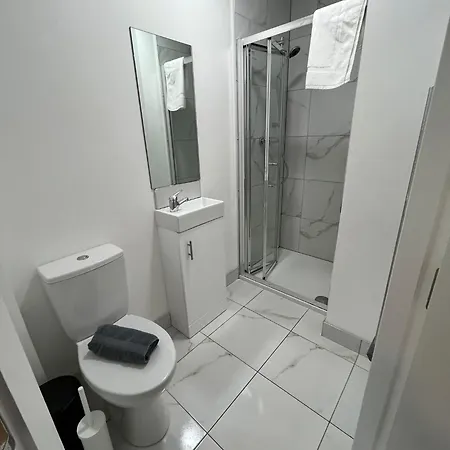 דירה 5 Bed Sleeps 5 Blackhall *