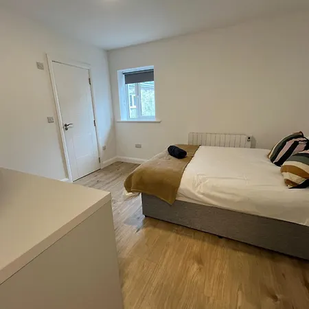 5 Bed Sleeps 5 Blackhall *